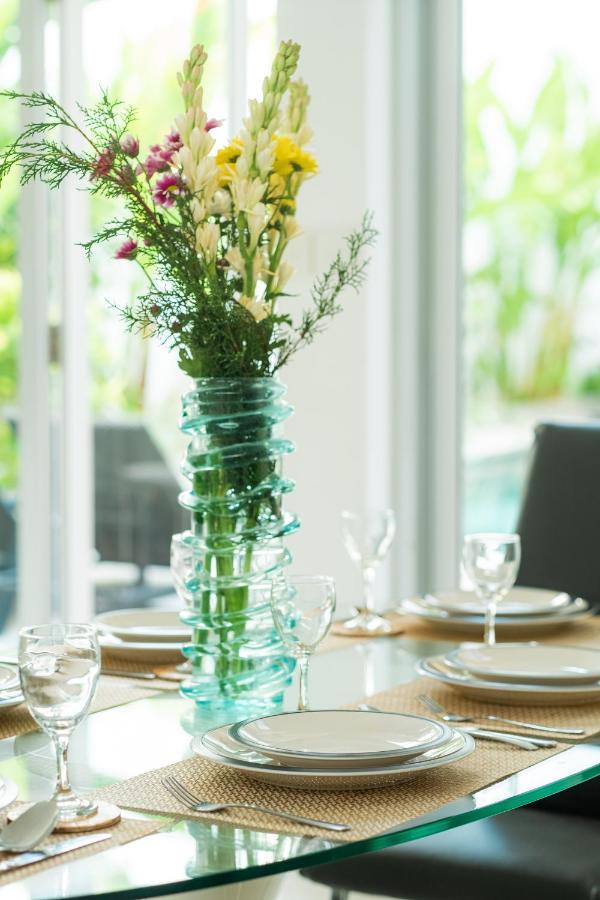 Villa Maya Seminyak Luaran gambar